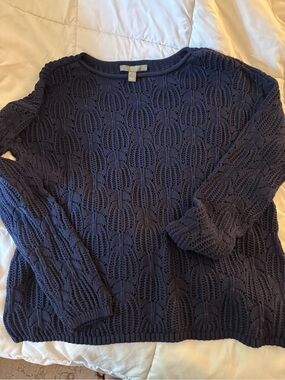 Naturals d & co Women’s Navy Open-Knit Crewneck Sweater